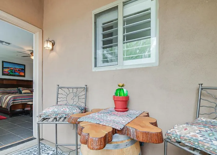 Holiday home < 1 Mi To Fountain Park: Desert Gem W/ Pool Access *