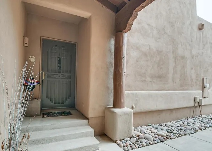 < 1 Mi To Fountain Park: Desert Gem W/ Pool Access * Fountain Hills